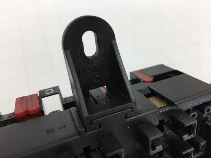 фото №8, Коробка запобіжників корпус mercedes w140 1405454840 10400414650