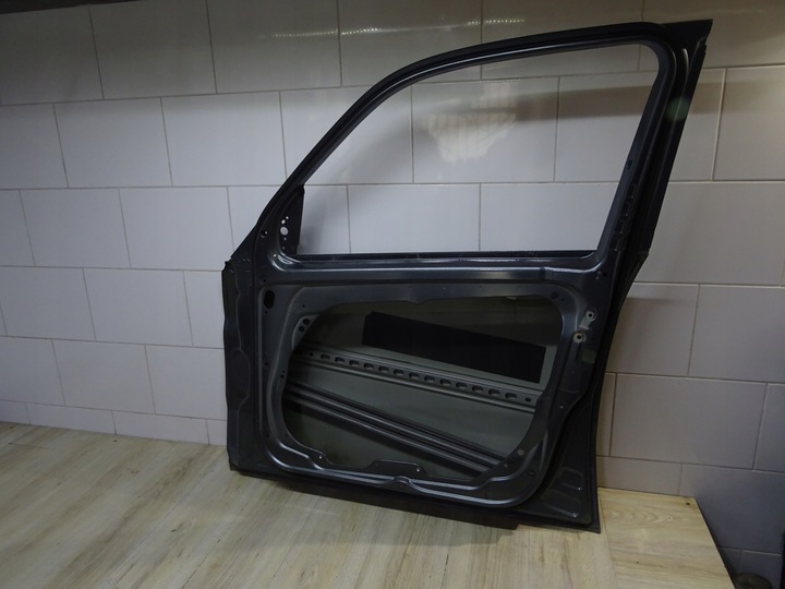 фото №10, Mercedes c-klasa w204 a204 дверь правые перед