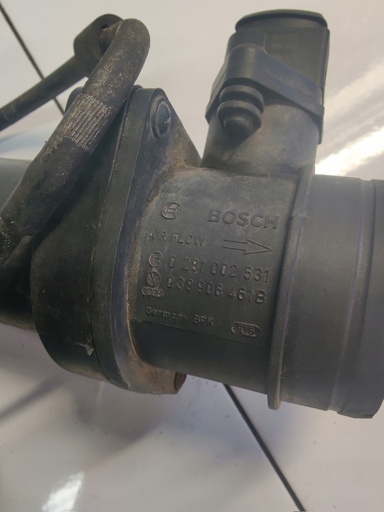 фото №10, Vw golf v 2.0fsi корпус фільтра повітря 1k0129601