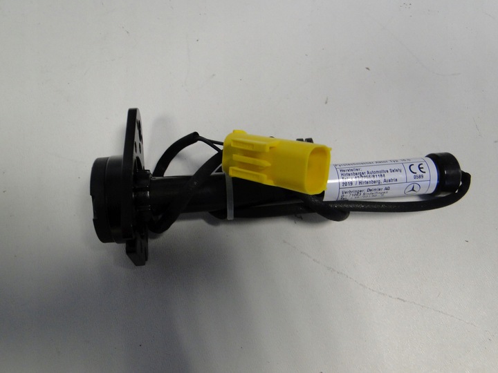 фото №8, Mercedes c w205 205 патрон/заряд пиропатрон капота левый правый