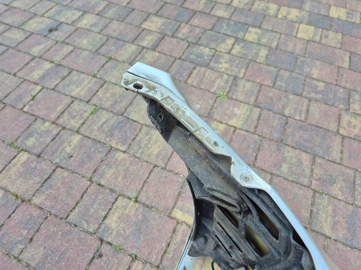 фото №10, Бампер перед переднє решітка радіатора комплектний mercedes ml63 amg w164