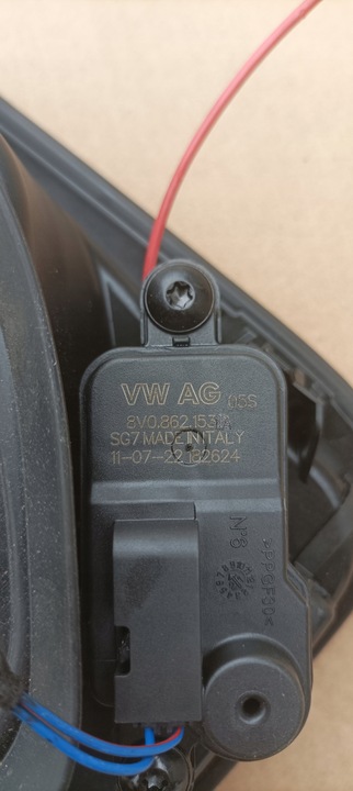 фото №5, Audi a4 b9 8w крышка заливка топлива ly9c