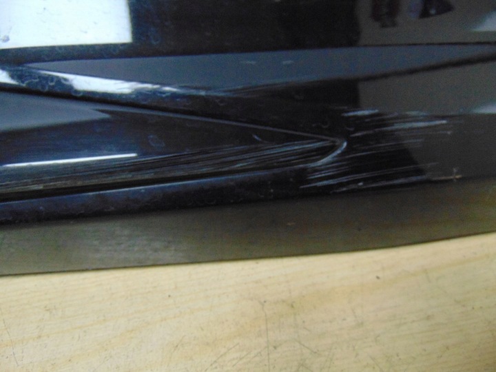 фото №6, Планка боковая дверь левый зад audi q3 83a