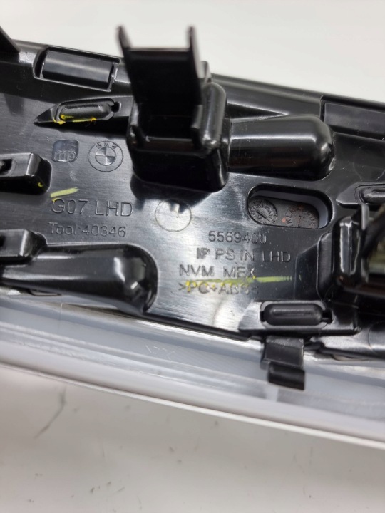 фото №7, Bmw x7 g07 2021 перед рамка бардачка панелі розподільчої