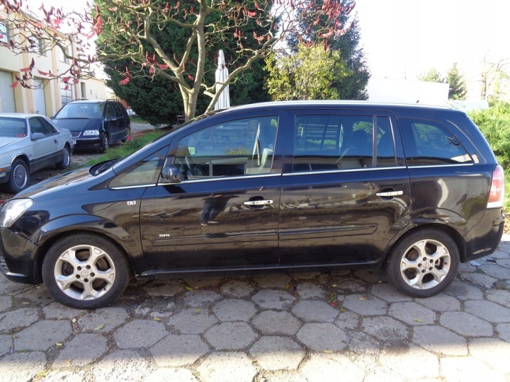 фото №14, Сидіння праве перед пасажира opel zafira b 05-10r європа