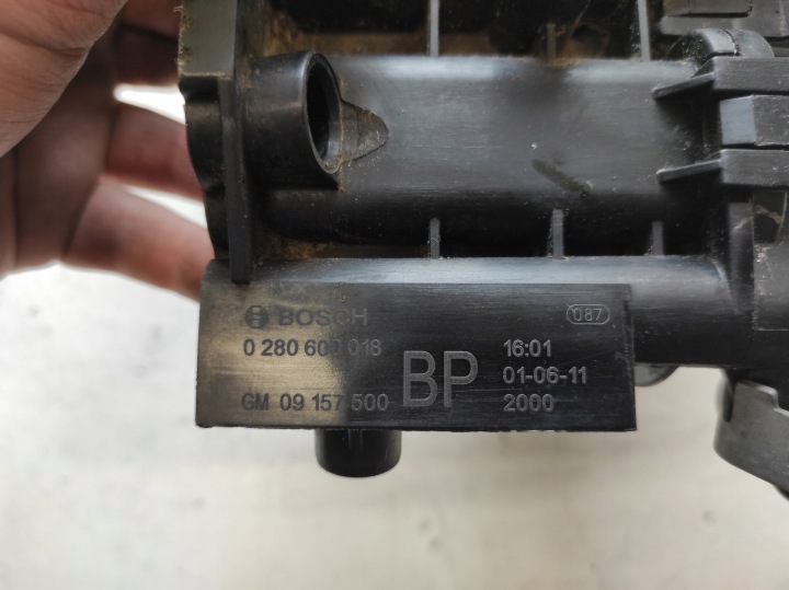 фото №7, Opel agila a 00- 1.2 колектор впускний  0280600018 09157500