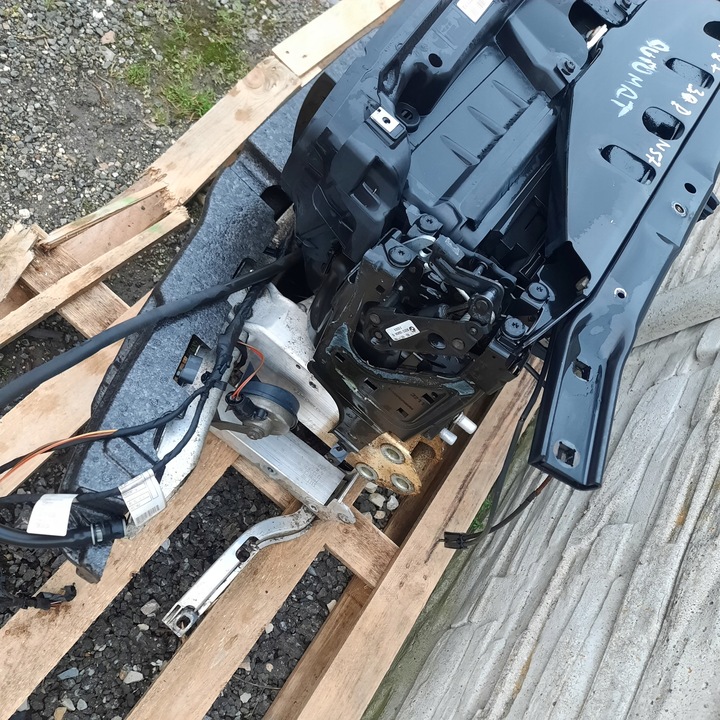 фото №8, Bmw f07 3.0d n57 автомат усилитель pas переднее балка радиатор 7200771