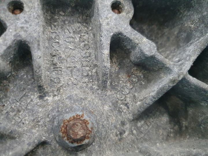 фото №5, Лапи подушка коробки коробки передач audi a6 c7 4g