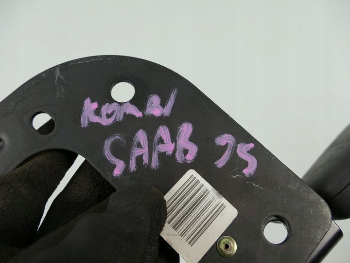 фото №6, Saab 95 9-5 универсал застёжка ремня зад