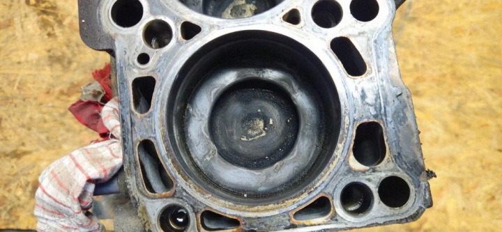 фото №12, Блок двигателя vw passat вариант b6 3c5 cbbb 1.97l дизель 125kw 2008