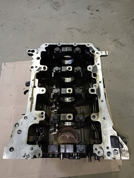 фото №10, Блок  двигуна bmw 2.0d n47 i n47d20a 779792207