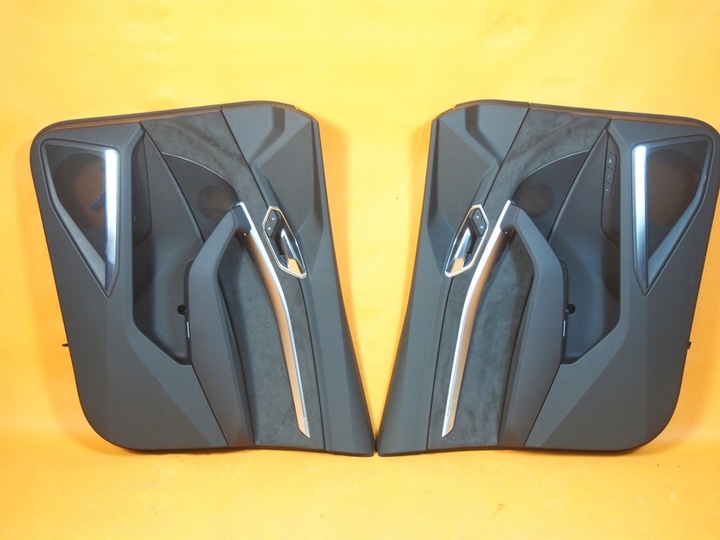 фото №13, Audi e-tron 4ke сидіння диван обшивки bang 27km