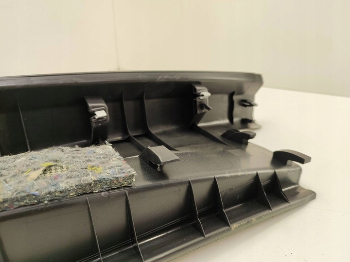 фото №6, Volkswagen golf vii 2014 захист ременя багажника