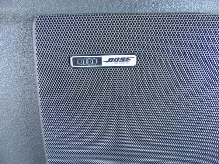 фото №7, Audi a4 b6 b7 обшивки перед зад праві лівий оббивка speed s-line bose