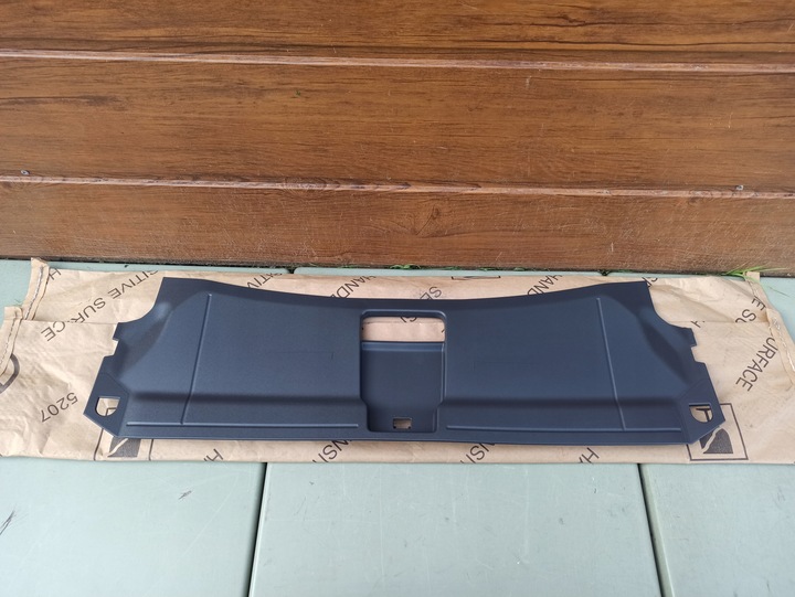 фото №2, Захист ременя маскувальна накладка верхня audi q3 8u0807081c