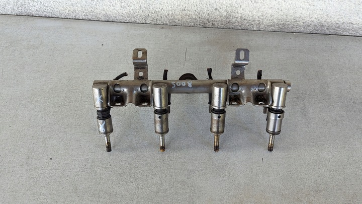 фото №1, Інжектор планка вприскувальний peugeot 5008 i 1.6 thp gu15