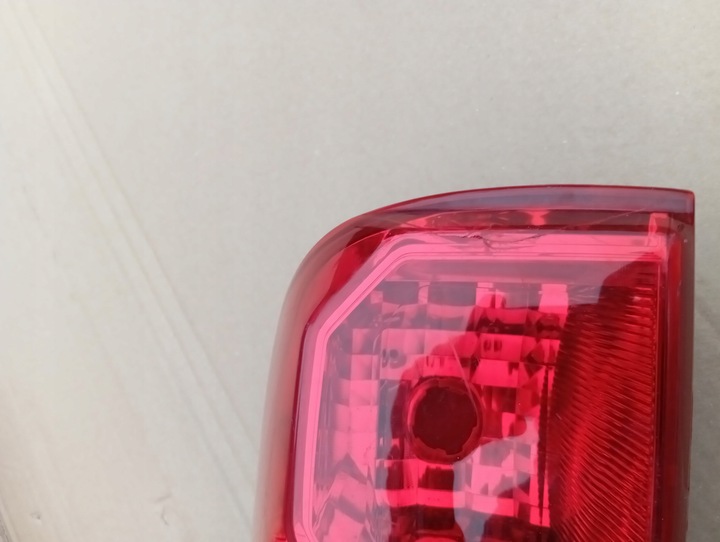 фото №10, Лампа ліва зад задня toyota hilux оригінал європа 11-