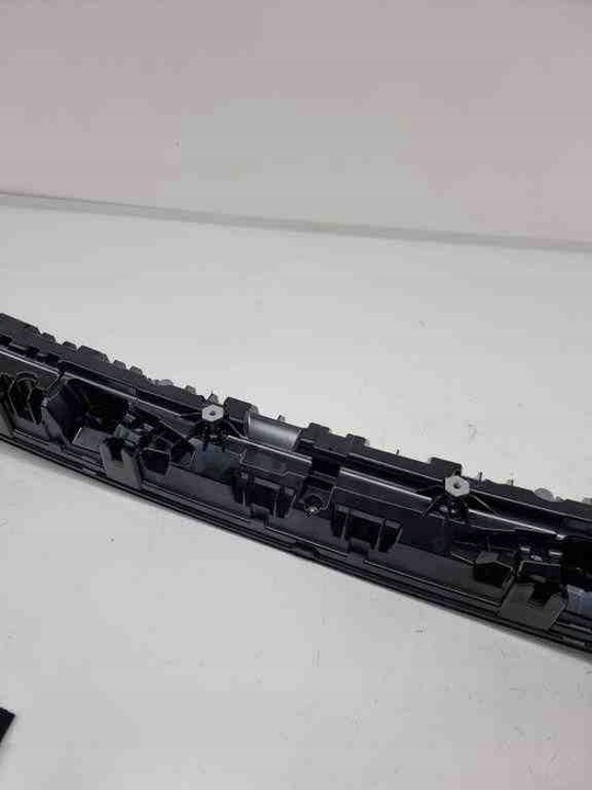 фото №11, Ліва лампа кришки багажника porsche 9y3945207bj 4.0l бензин 2023