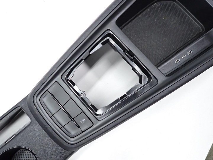 фото №8, Туннель подлокотник панель рамка usb европа 655863241n skoda scala 24r