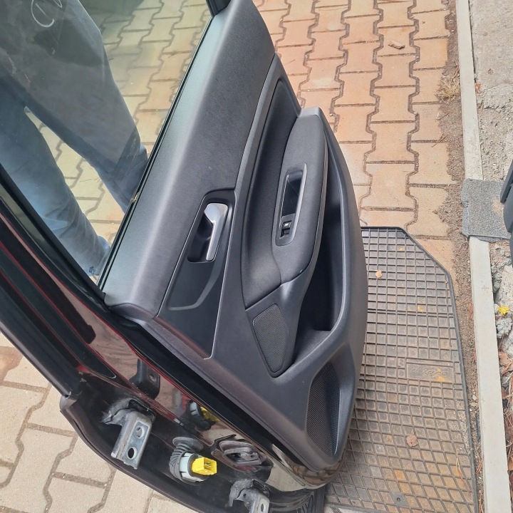 фото №6, Двері праві зад peugeot 308 t9 sw ktvd uk