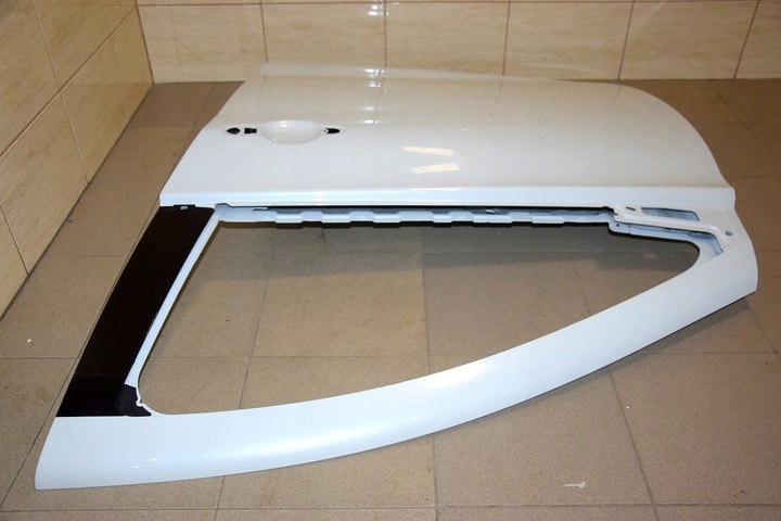 фото №10, Renault zoe передні двері перед перлина