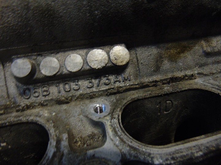 фото №16, Головка валы audi a4 b6 2.0 бензин alt европа