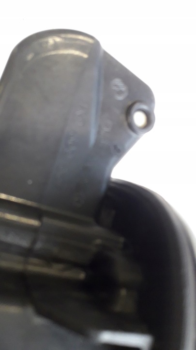 фото №6, Крышка заливка топлива vw golf v универсал 1k9809857