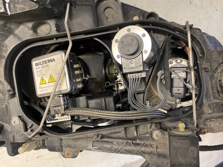 фото №14, Volvo xc60 лампа лівий перед ксенон 30763135