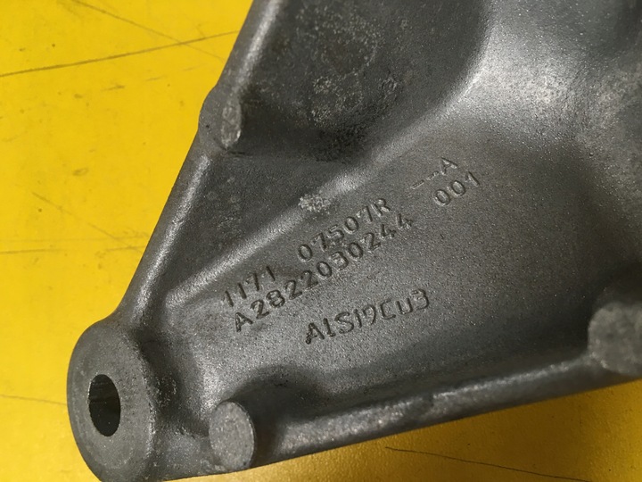 фото №6, Лапи генератора кронштейн 1.3 tce renault nissan