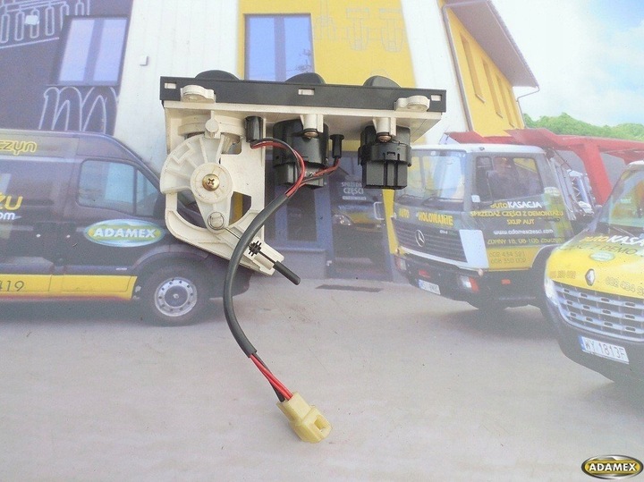 фото №5, Kia pregio 2.7d 98r - панель воздуховод