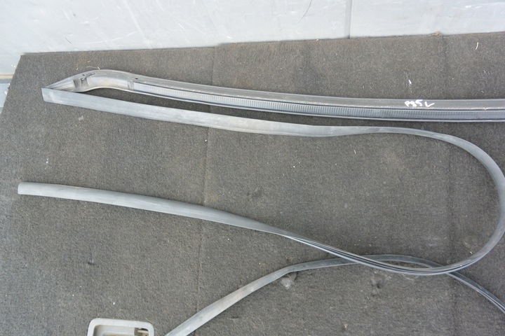 фото №9, Прокладка порога правая левая tesla модель s 12-16