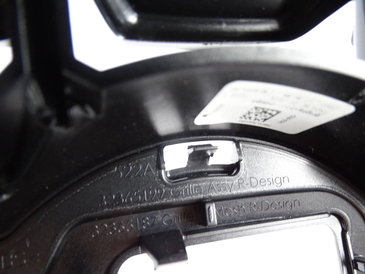 фото №9, Решітка радіатора volvo xc90 ii r-design рестайлінг чорний 32365199 32365187