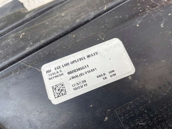 фото №8, Tesla модель s лампа правая перед eu. рестайлинг 2017r. 1065046