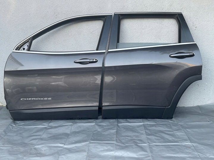 фото №3, Jeep cherokee kl рестайлинг дверь левая переднее задние комплект 2018- серый