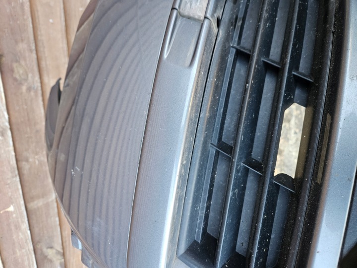фото №10, Бампер передний vw passat b6 цвет la7t