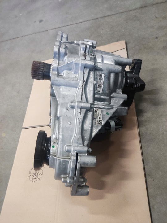 фото №13, Коробка передач роздавальна редуктор mercedes w907 4x4 a9072801000