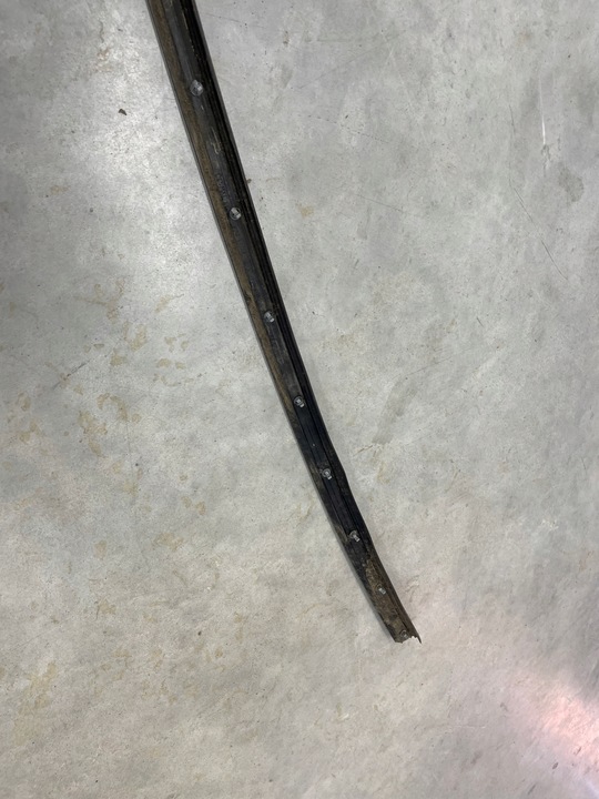 фото №5, Прокладка порога пороговая q5 sq5 80a левая оригинал