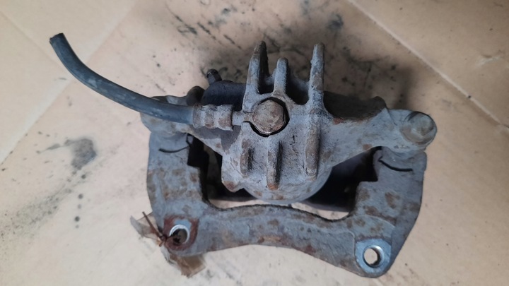 фото №5, Суппорт тормозной левый перед volvo s40 03r