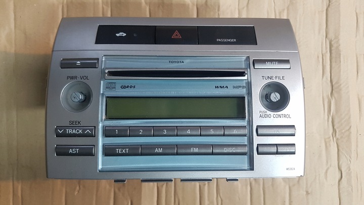 фото №1, Toyota corolla verso 04-08 радіо mp3