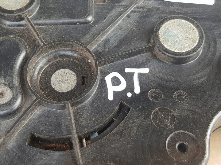 фото №15, Замок двері правих зсувних / vw caddy iii 04-15 / 2k0843654bc справний