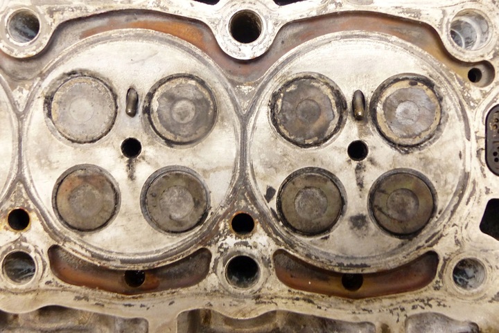 фото №13, Ford s-max ii mk2 galaxy iii mk3 2.0 tdci euro6 t7cl головка циліндрів