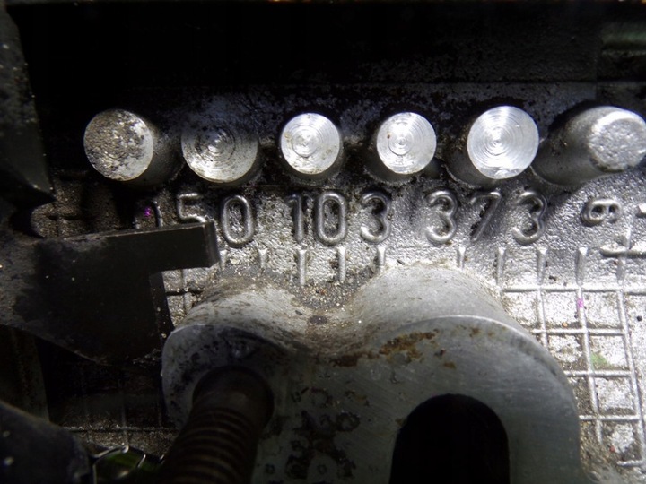 фото №5, Volkswagen passat b5 1.6 8v головка двигуна 050103373