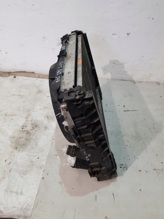 фото №6, Комплект радиатор вентилятор 7788905 bmw e90 e91 2.0d