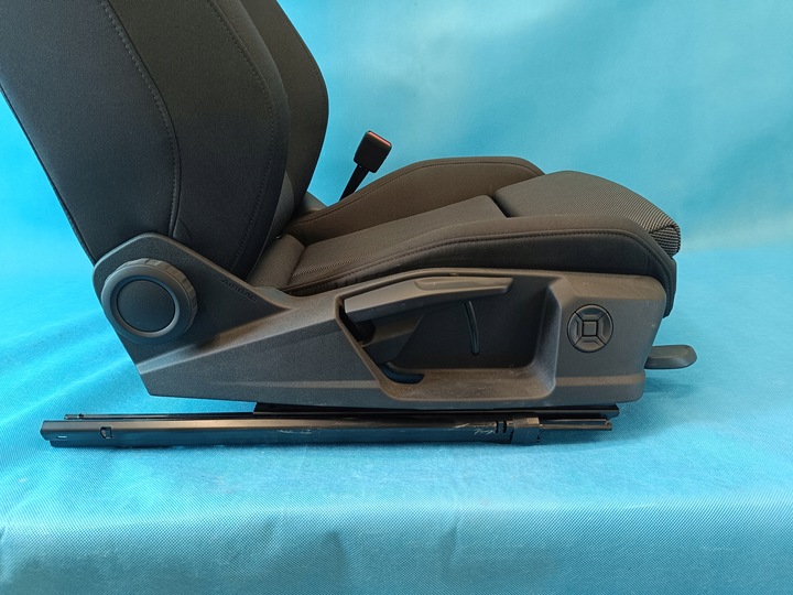 фото №8, Audi a3 8y рестайлинг 1.5 tsi 85kw 2025 r сиденье пассажира gck 8y0881361b 8y0881439