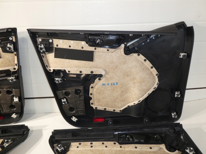 фото №9, Vw tiguan 5n боковина двері комплект 5n0