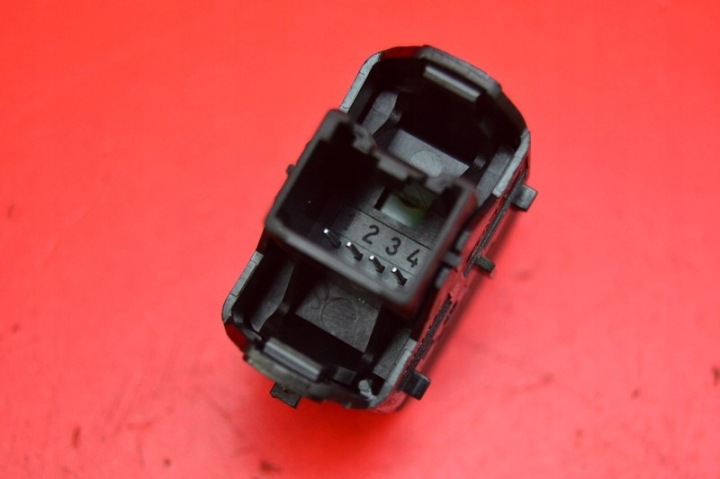 фото №9, Вимикач підйому скла праве перед bm5t-14529-ab ford b-max 08-17