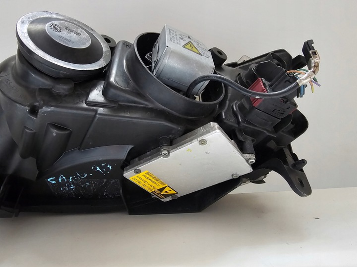 фото №12, Лампа правая передняя saab 9-3 93 ксенон