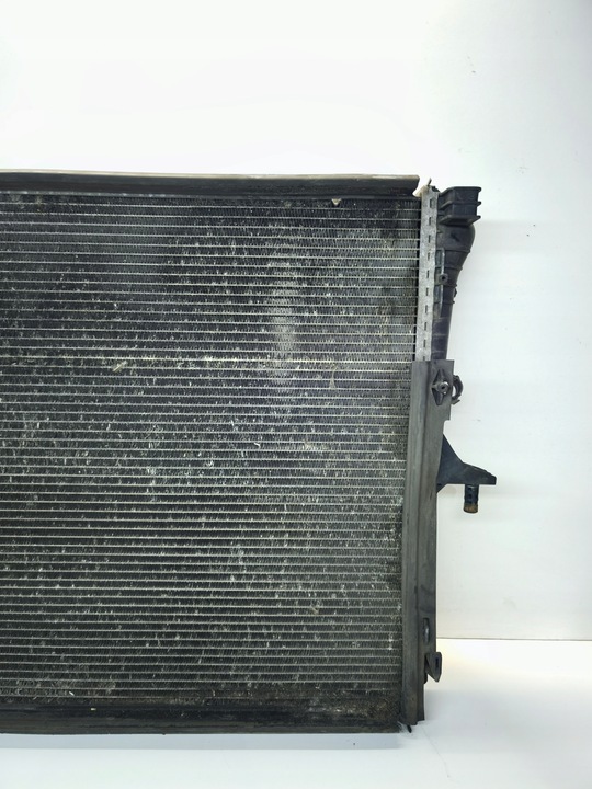 фото №6, Радиаторов воды audi q7 4l 3.0 tdi 7l6121253b