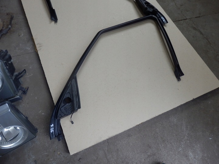 фото №7, Range rover l322 рамка прокладка скла двері перед