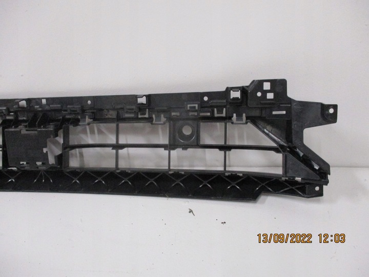 фото №6, Решітка бампера середня нижня audi q3 83a807683c